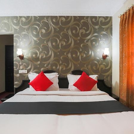 Capital O 72337 Hotel Konkan Tadka ムンバイ エクステリア 写真